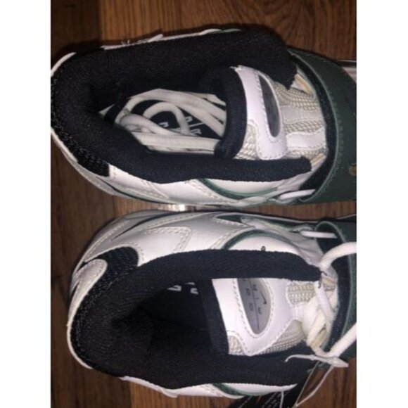 DS Vintage 1997 Nike Air Zoom Jet D Brett Favre PE Football Cleats Size 8.5
